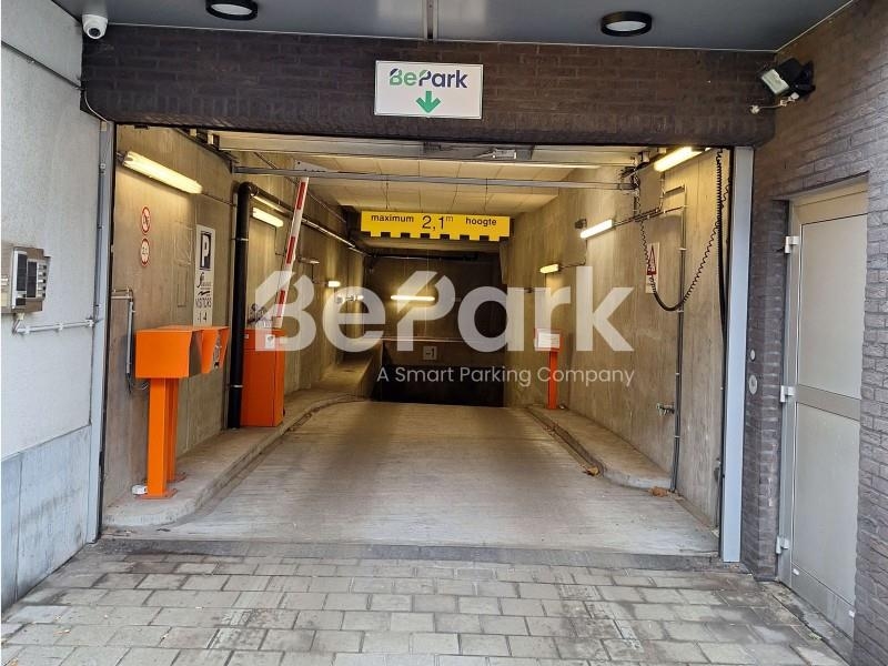 Parking & garage te huur in Antwerpen 2060 126.00€ slaapkamers m² - Zoekertje 388764