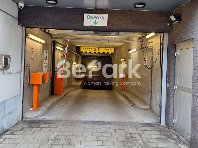 Parking & garage te huur in Antwerpen 2060 126.00€ slaapkamers m² - Zoekertje 388764