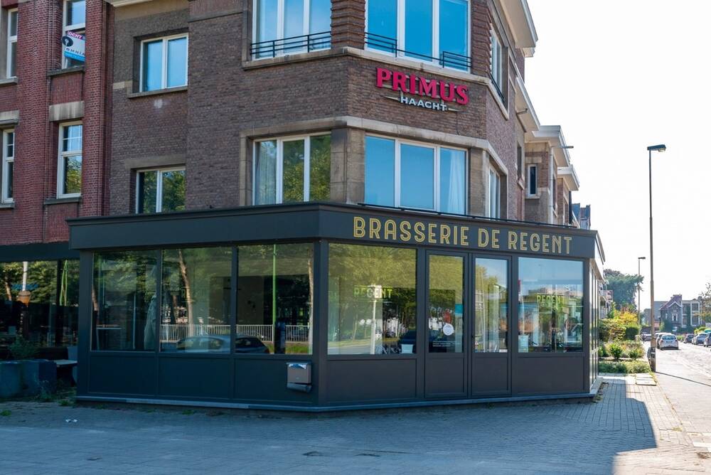 Handelszaak te koop in Berchem 2600 285000.00€ slaapkamers m² - Zoekertje 391993