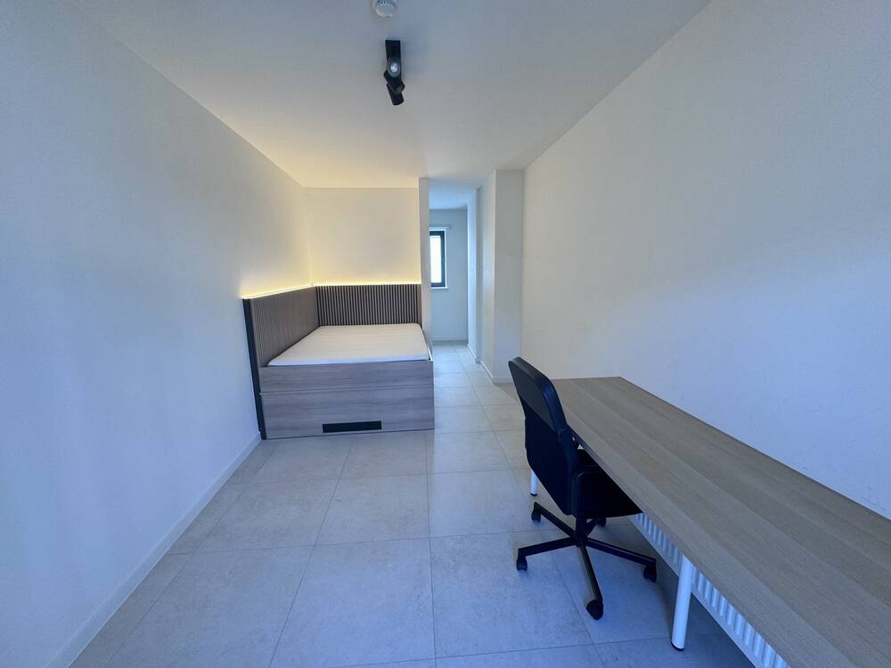 Kot te  huur in Mechelen 2800 580.00€  slaapkamers m² - Zoekertje 395628