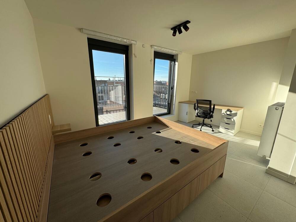 Appartement te  huur in Mechelen 2800 580.00€ 1 slaapkamers m² - Zoekertje 395626