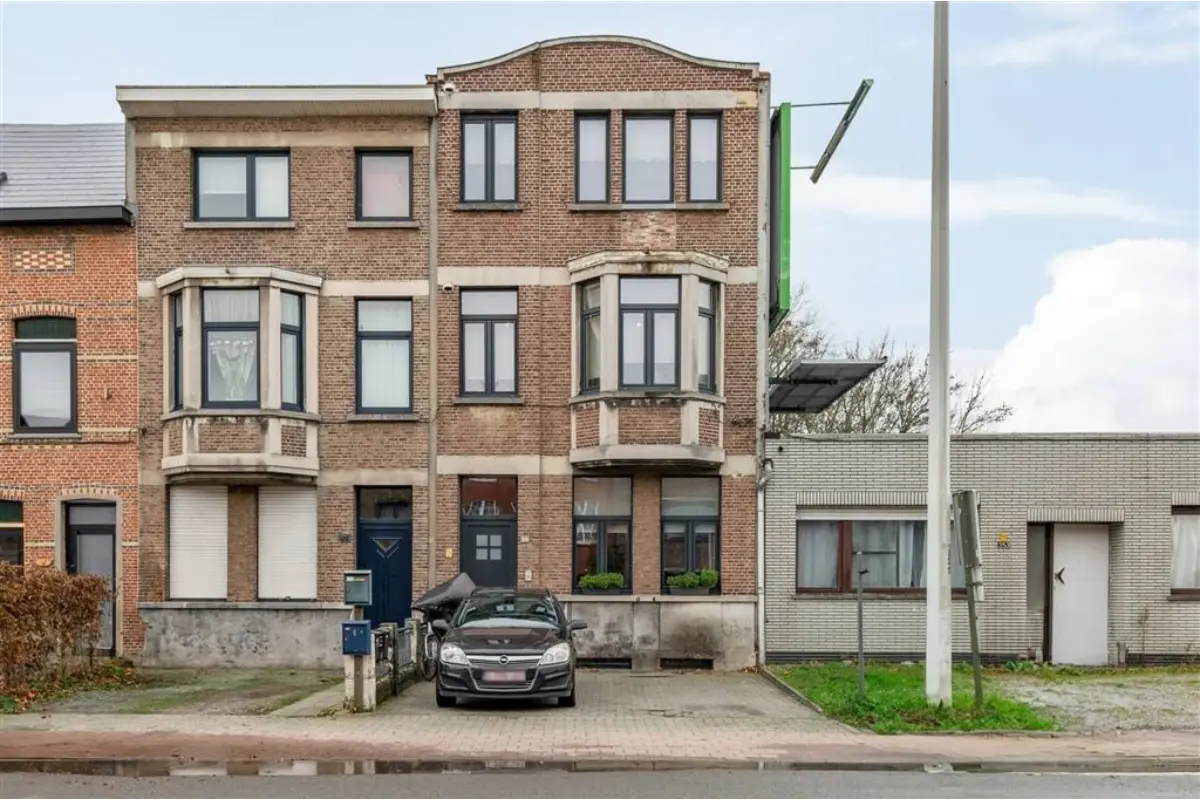 Appartementsgebouw te  koop in Lier 2500 570000.00€ 5 slaapkamers 211.00m² - Zoekertje 398343