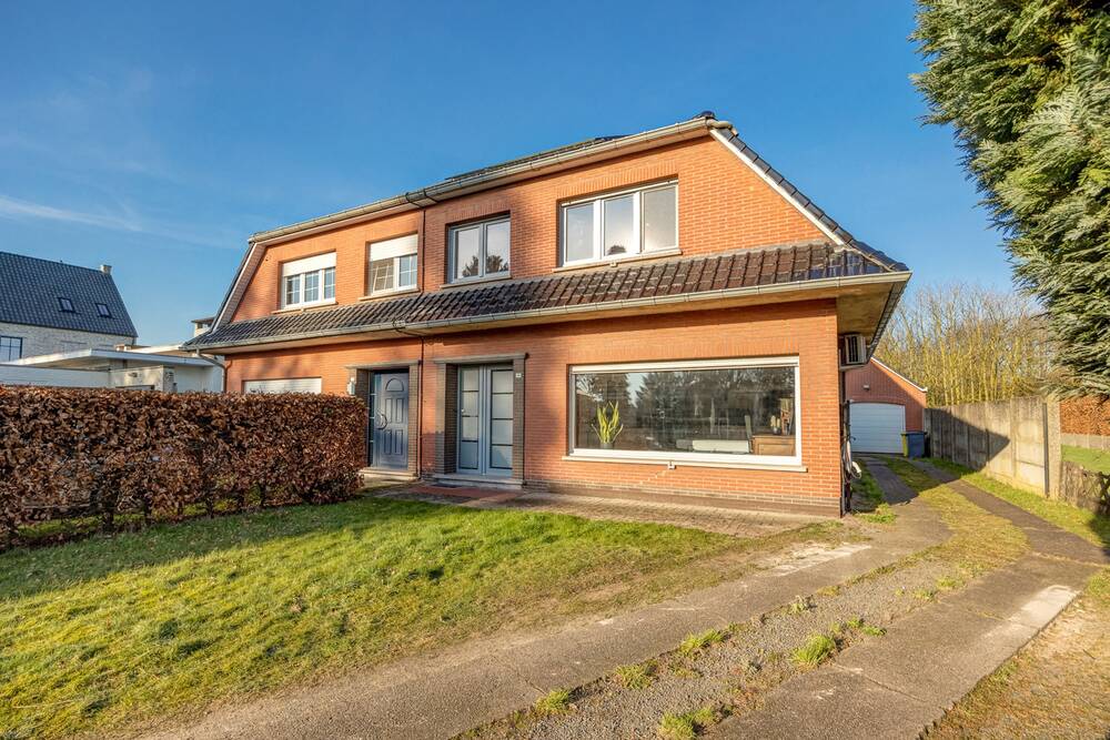 Huis te  koop in Rijkevorsel 2310 399000.00€ 3 slaapkamers 178.00m² - Zoekertje 398872