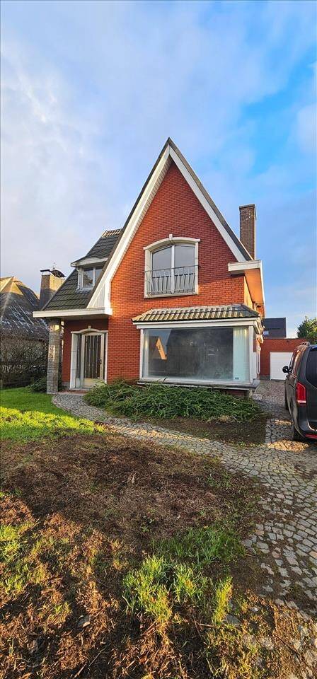 Huis te koop in Morkhoven 2200 320000.00€ 3 slaapkamers m² - Zoekertje 399737