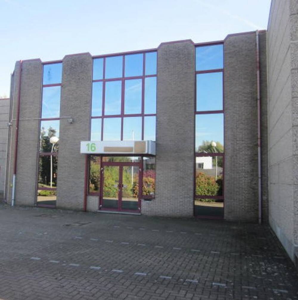 Handelszaak te huur in Schelle 2627 633.33€ slaapkamers 100.00m² - Zoekertje 400621