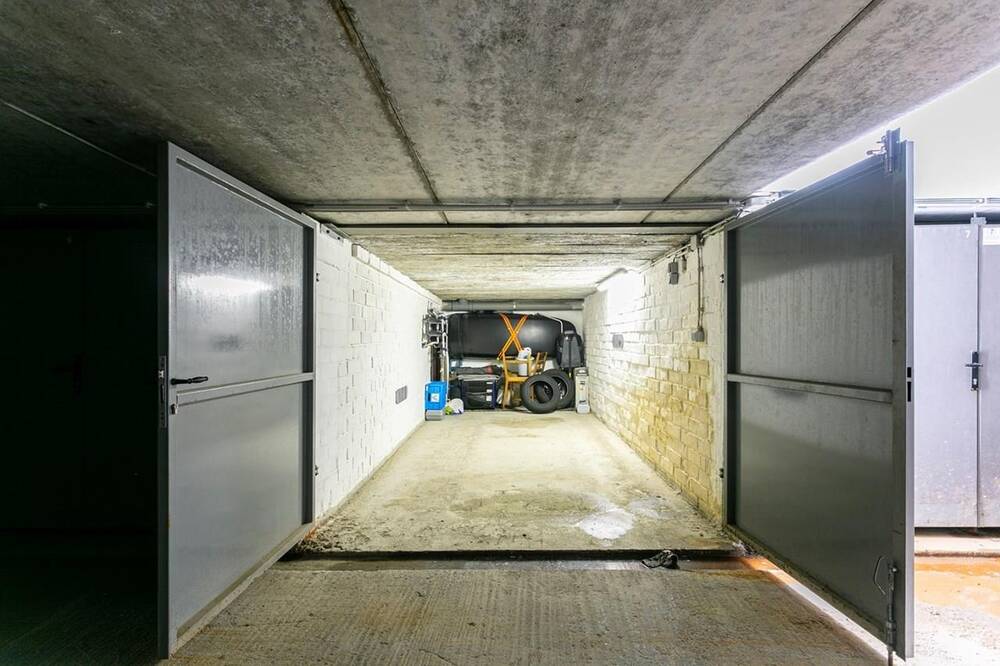 Parking & garage te koop in Deurne 2100 22000.00€ slaapkamers m² - Zoekertje 404115
