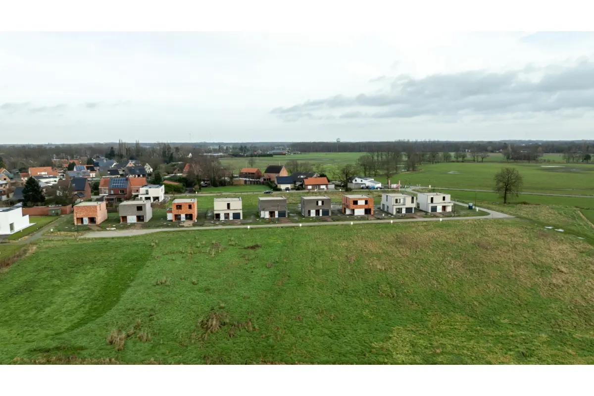 Bouwgrond te  koop in Malle 2390 255000.00€  slaapkamers m² - Zoekertje 404692