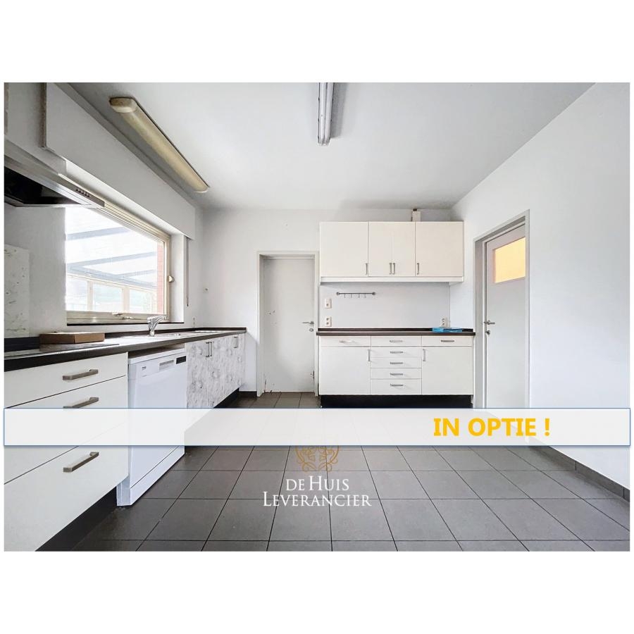 Huis te koop in Kontich 2550 449000.00€ 2 slaapkamers 147.00m² - Zoekertje 404265