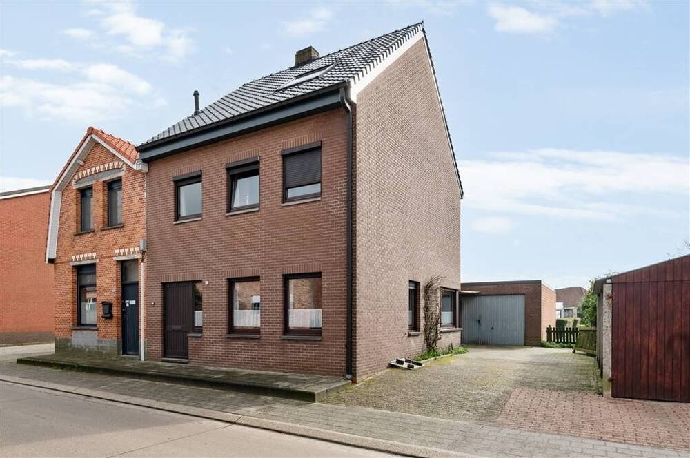 Huis te  koop in Arendonk 2370 349000.00€ 3 slaapkamers 158.00m² - Zoekertje 485170
