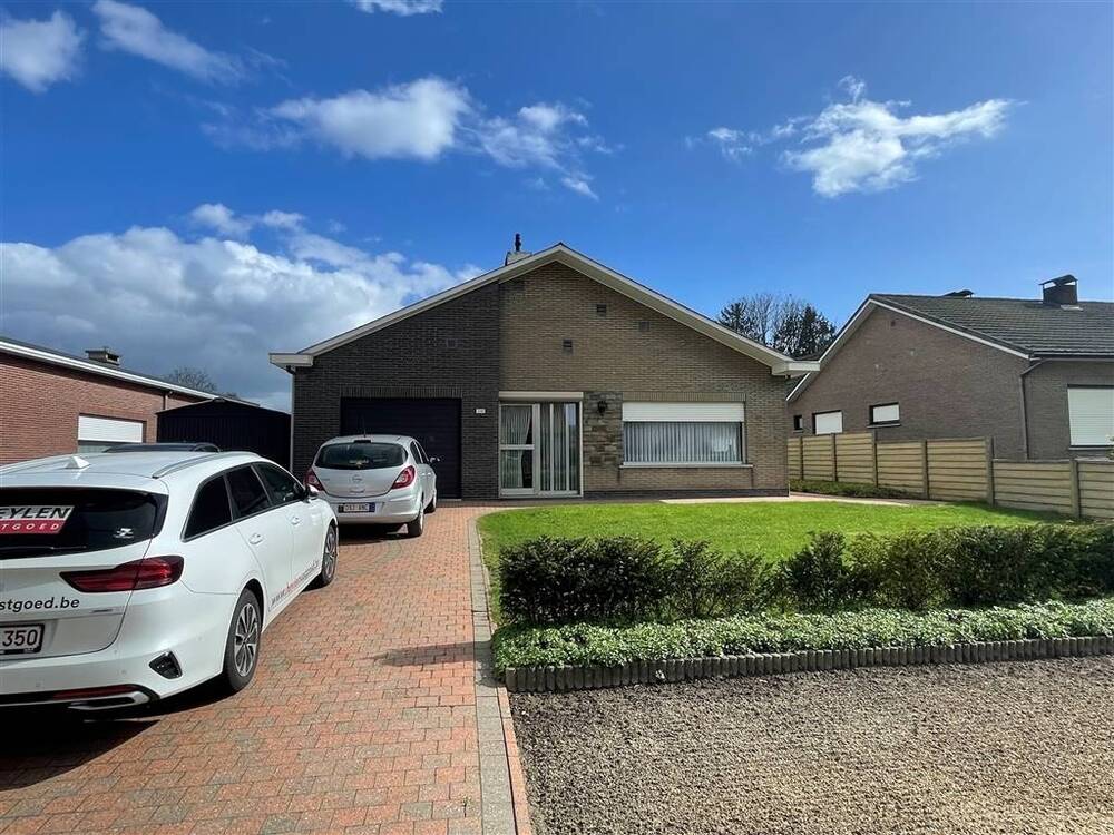 Huis te  huur in Westerlo 2260 1060.00€ 3 slaapkamers 181.00m² - Zoekertje 409892