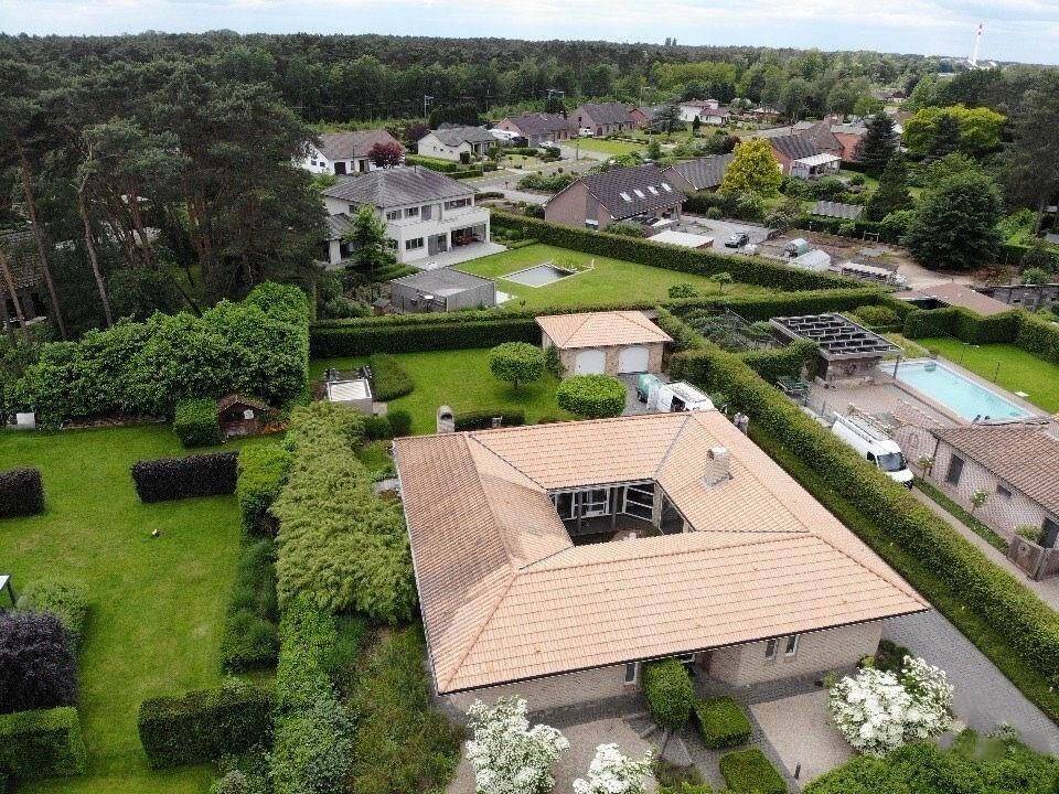 Villa te  koop in Balen 2490 529000.00€ 5 slaapkamers 250.00m² - Zoekertje 411697