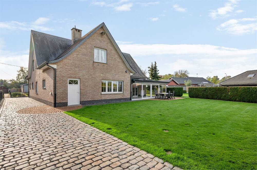 Villa te koop in Heist-op-den-Berg 2220 599000.00€ 5 slaapkamers 333.00m² - Zoekertje 413448