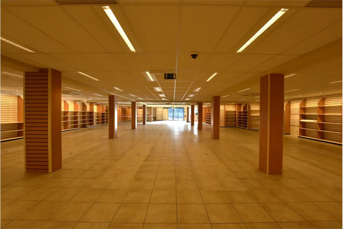 Handelszaak te  huur in Beerzel 2580 2750.00€  slaapkamers m² - Zoekertje 413394