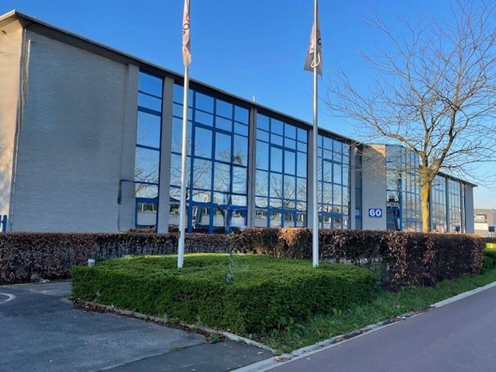 Handelszaak te huur in Aartselaar 2630 0.00€ slaapkamers 1415.00m² - Zoekertje 412863