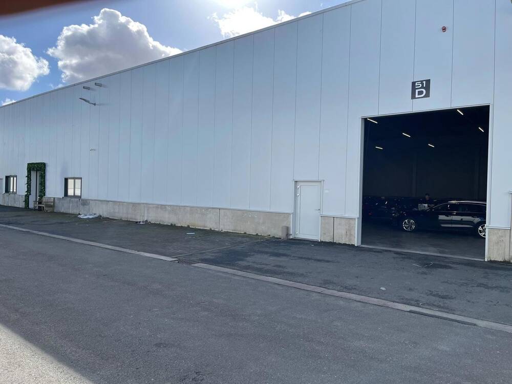 Handelszaak te huur in Wilrijk 2610 3150.00€ slaapkamers 526.00m² - Zoekertje 416268