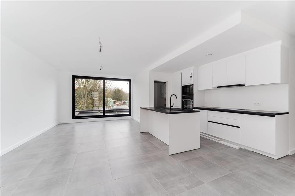 Appartement te  koop in Hemiksem 2620 274000.00€ 2 slaapkamers 87.00m² - Zoekertje 453959