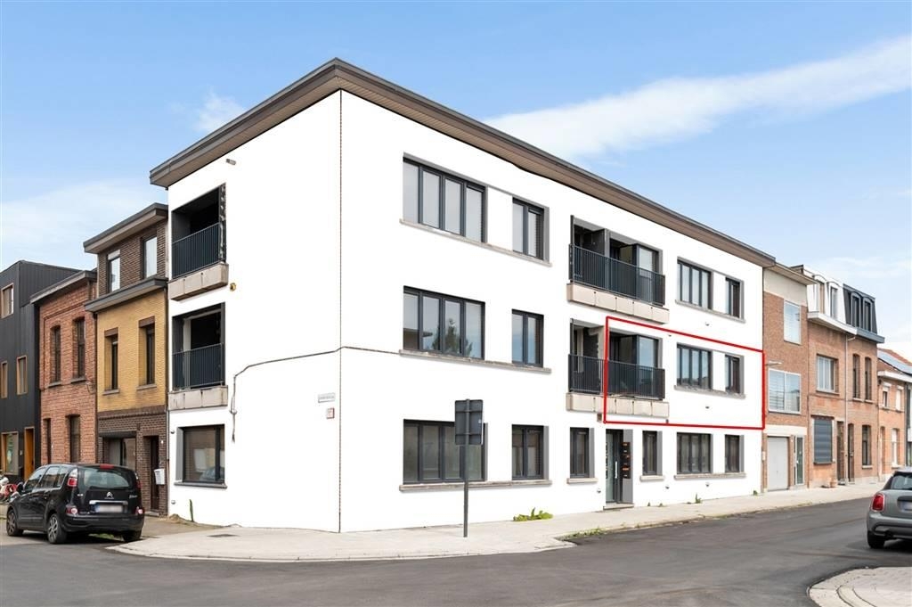 Appartement te  koop in Edegem 2650 275000.00€ 2 slaapkamers 67.00m² - Zoekertje 426453