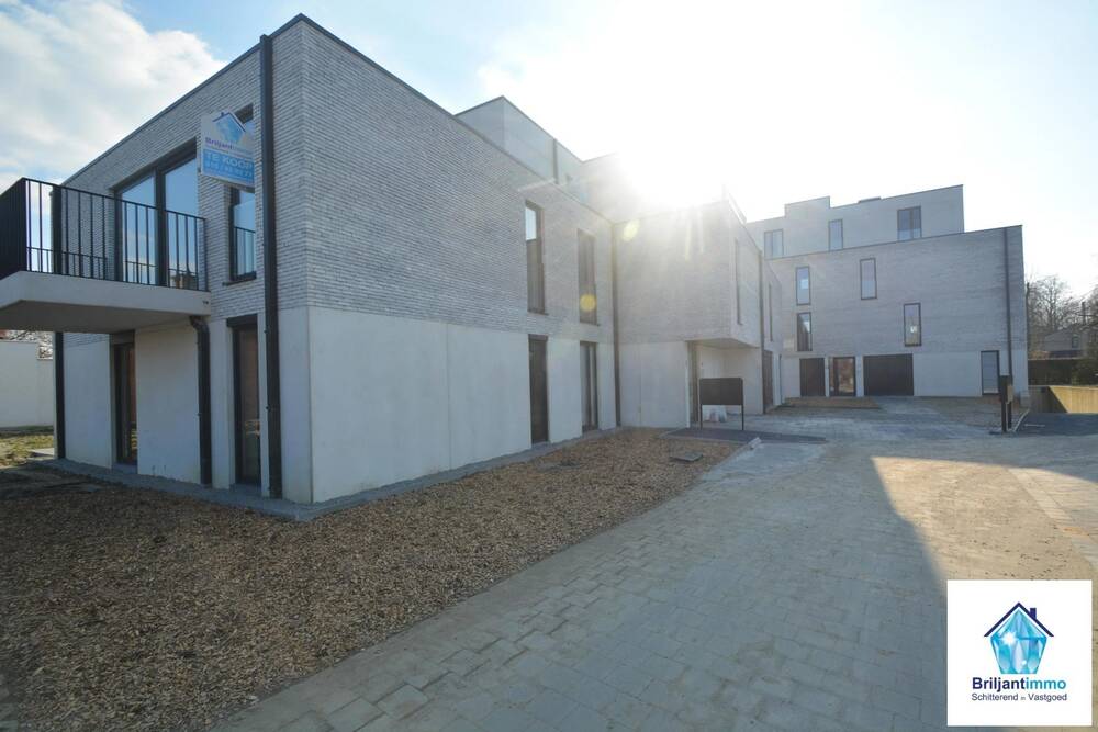 Appartement te koop in Kontich 2550 256000.00€ 1 slaapkamers 75.09m² - Zoekertje 428003