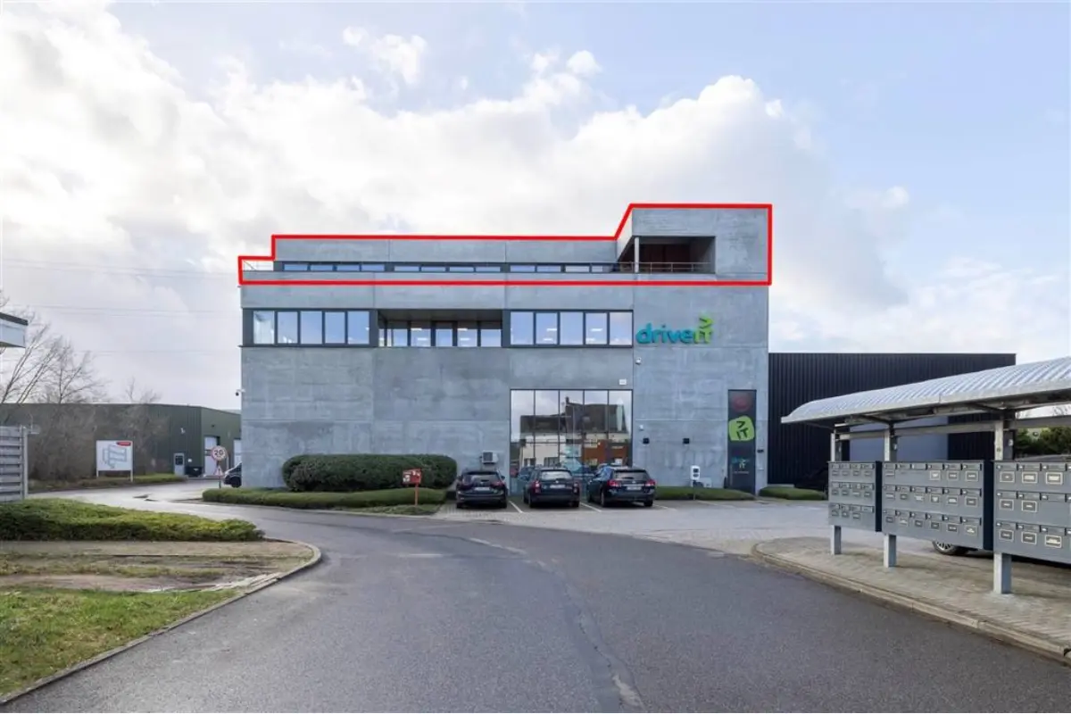 Handelszaak te  koop in Herentals 2200 349000.00€  slaapkamers 322.00m² - Zoekertje 431864