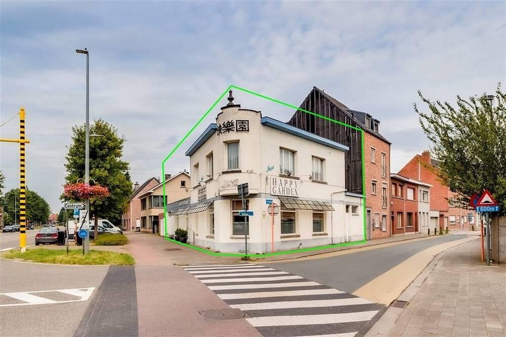 Handelszaak te koop in Wommelgem 2160 399000.00€ 2 slaapkamers 298.00m² - Zoekertje 432225