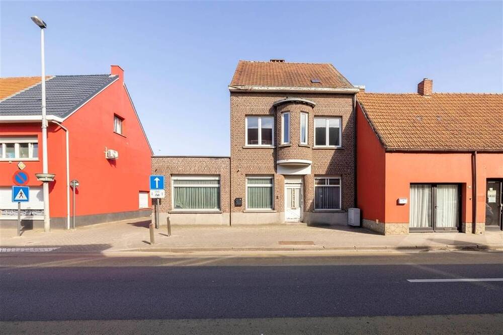 Huis te koop in Lille 2275 299000.00€ 5 slaapkamers 326.00m² - Zoekertje 434477