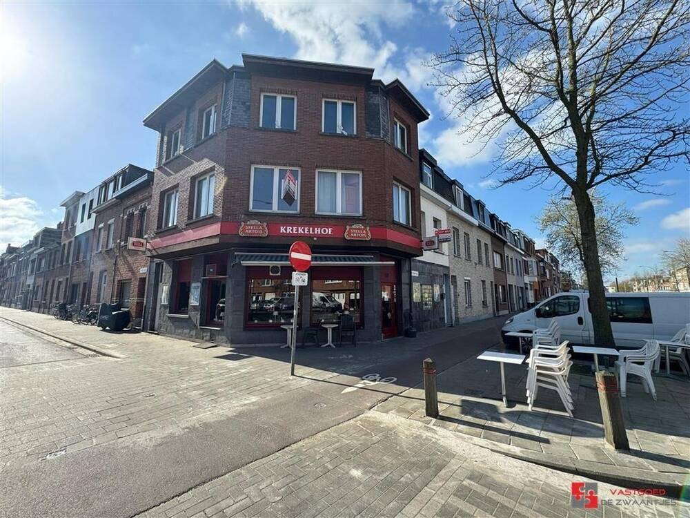 Huis te koop in Hoboken 2660 329000.00€ 2 slaapkamers m² - Zoekertje 434183