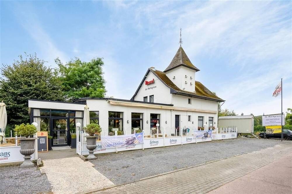 Handelszaak te koop in Lippelo 2890 334000.00€ 3 slaapkamers 232.00m² - Zoekertje 434936