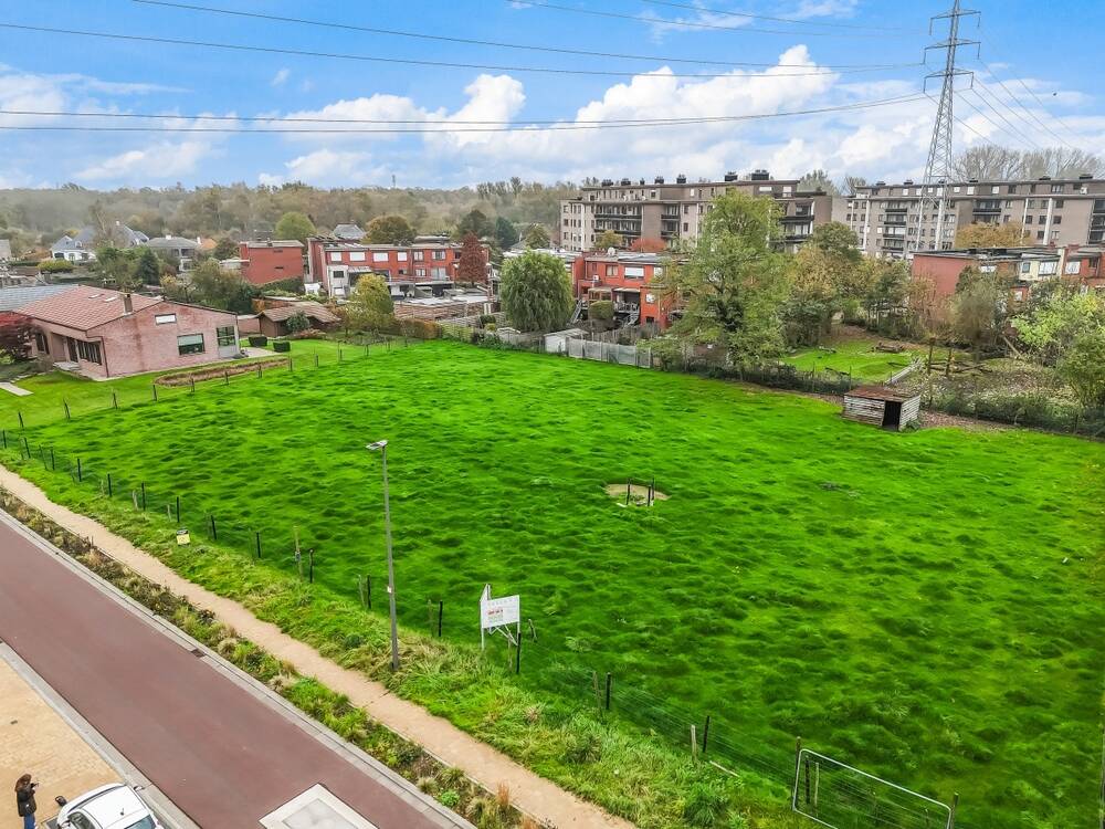 Grond te  koop in Zwijndrecht 2070 154000.00€  slaapkamers m² - Zoekertje 440208