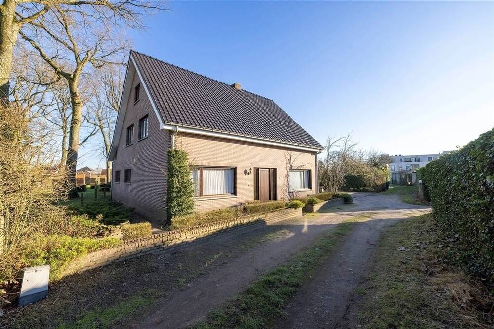 Huis te koop in Lille 2275 479000.00€ 7 slaapkamers 196.00m² - Zoekertje 440808