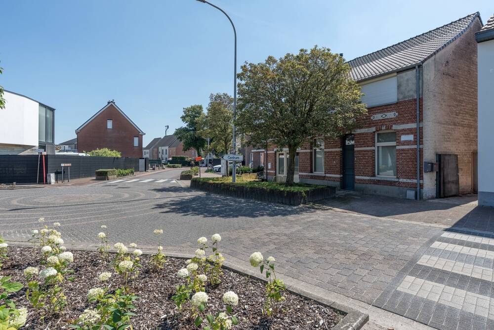 Huis te koop in Vosselaar 2350 295000.00€ 4 slaapkamers m² - Zoekertje 441022