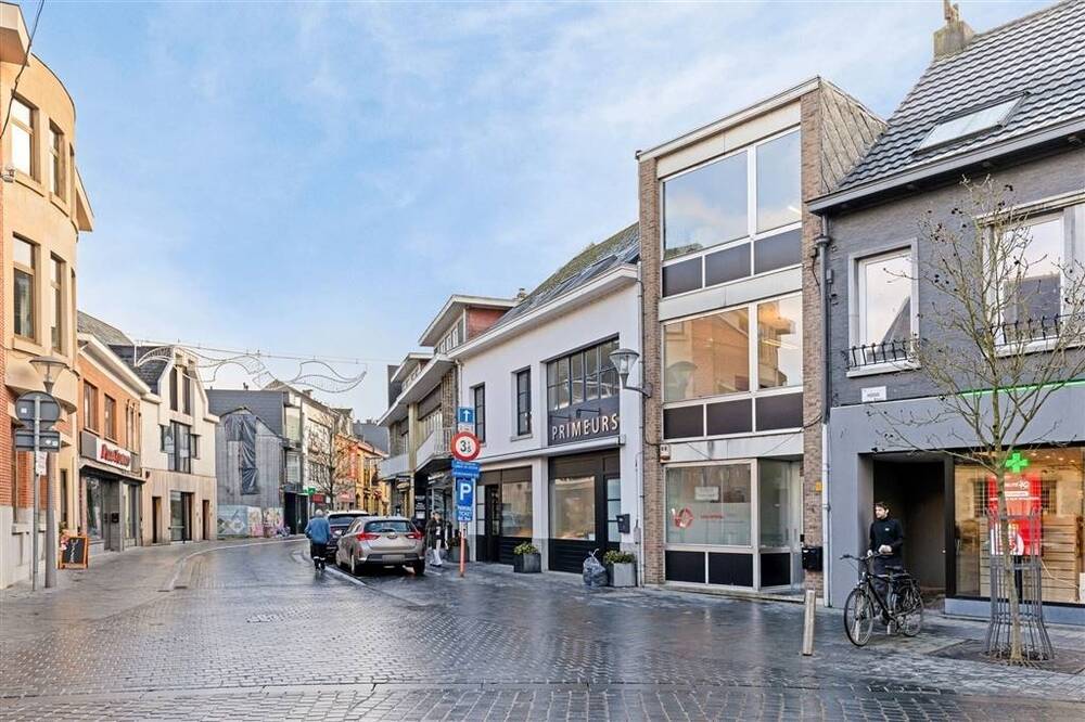 Handelszaak te koop in Puurs 2870 398000.00€ 3 slaapkamers 241.00m² - Zoekertje 441161