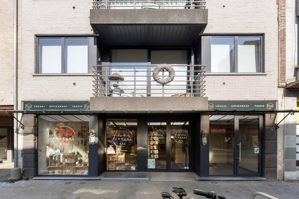 Handelszaak te koop in Mol 2400 329000.00€ slaapkamers m² - Zoekertje 441432