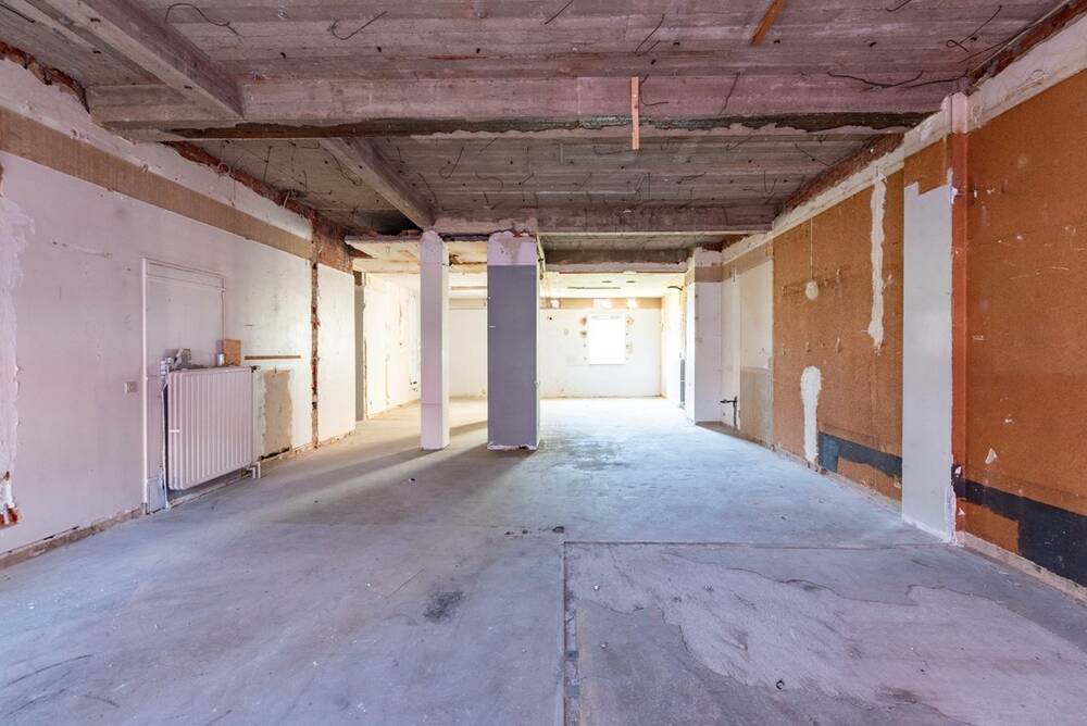 Handelszaak te huur in Antwerpen 2050 1950.00€ slaapkamers m² - Zoekertje 444114