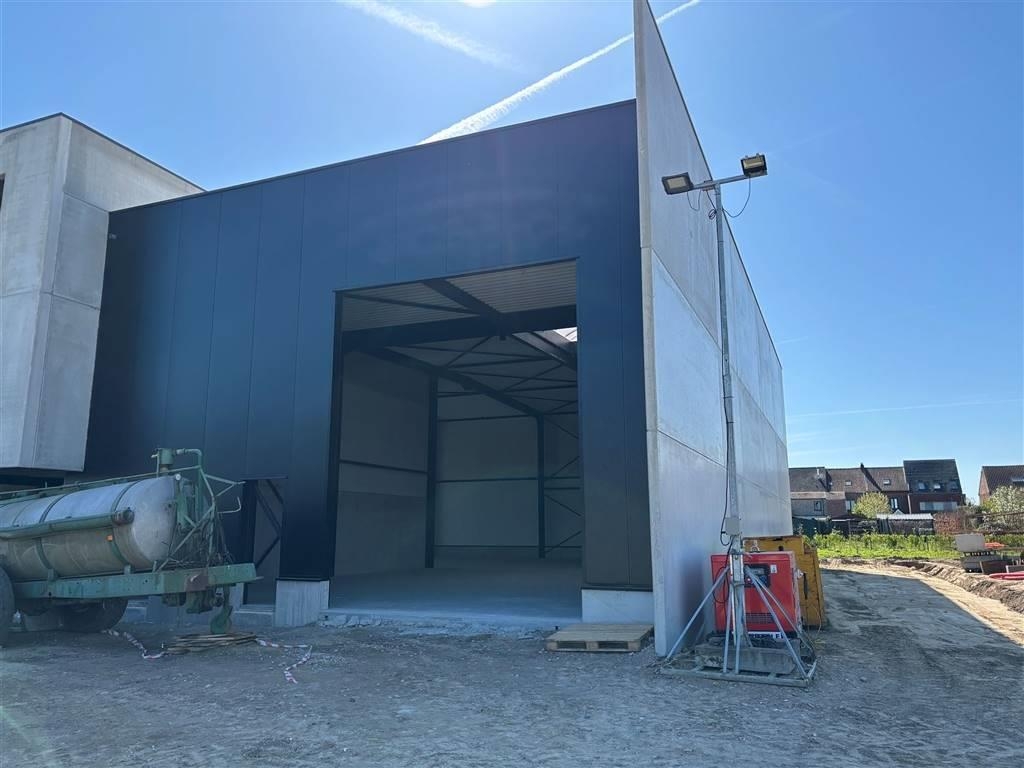Handelszaak te  huur in Puurs 2870 1850.00€  slaapkamers 293.00m² - Zoekertje 445100