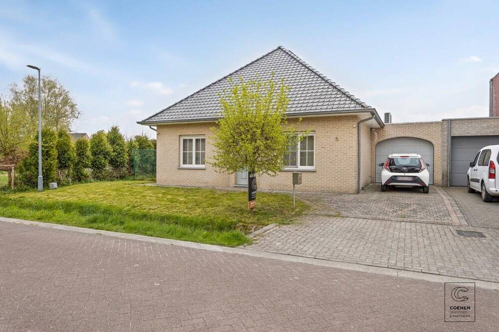 Huis te koop in Ranst 2520 548000.00€ 4 slaapkamers 165.00m² - Zoekertje 448766