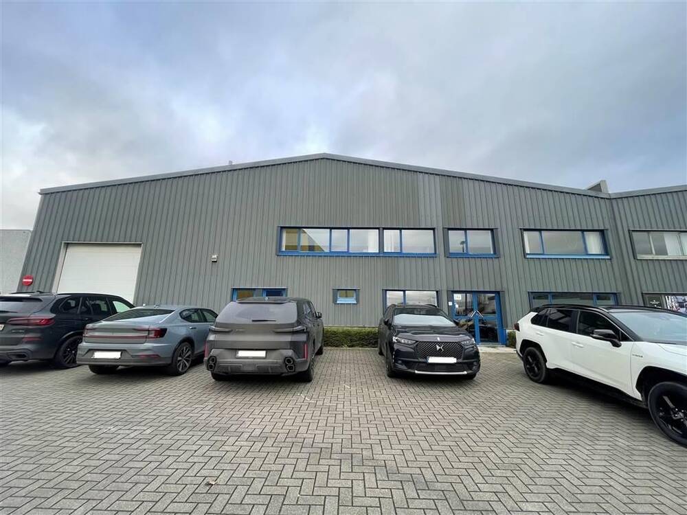 Handelszaak te  huur in Kontich 2550 4900.00€  slaapkamers 132.00m² - Zoekertje 449329