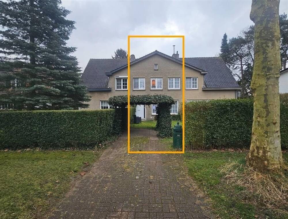 Huis te  huur in Stabroek 2940 1125.00€ 3 slaapkamers 135.00m² - Zoekertje 452085