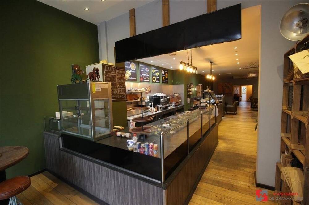 Handelszaak te koop in Merksem 2170 30000.00€ slaapkamers m² - Zoekertje 451781
