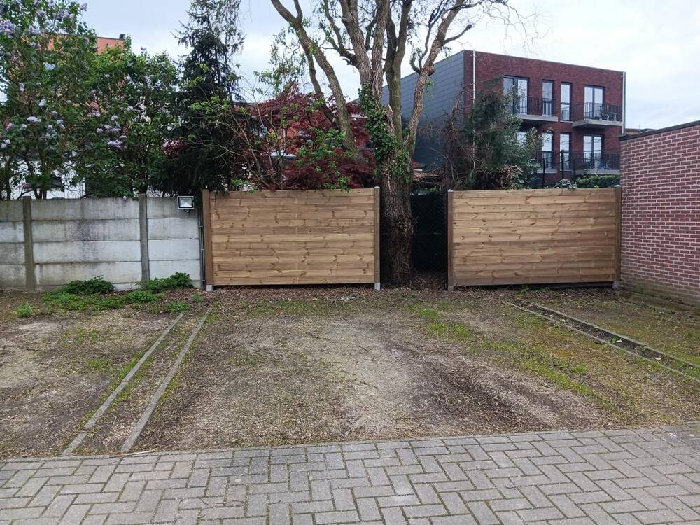Parking & garage te huur in Deurne 2100 45.00€ slaapkamers m² - Zoekertje 454009