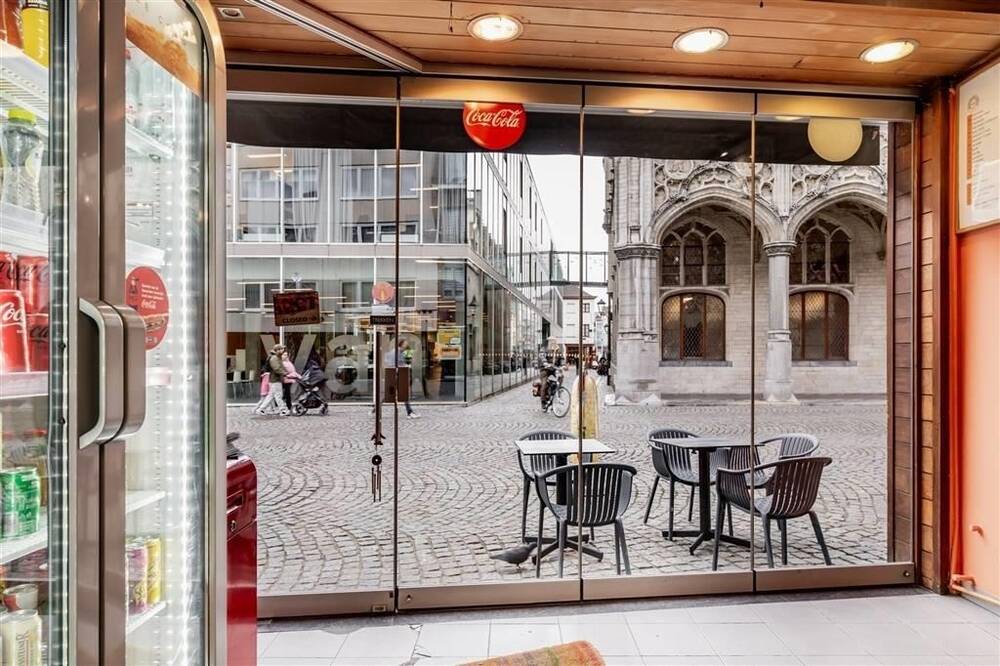 Handelszaak te koop in Mechelen 2800 395000.00€ 3 slaapkamers 220.00m² - Zoekertje 454194