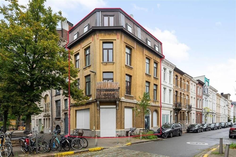 Handelszaak te koop in Borgerhout 2140 499000.00€ 6 slaapkamers 302.00m² - Zoekertje 454528