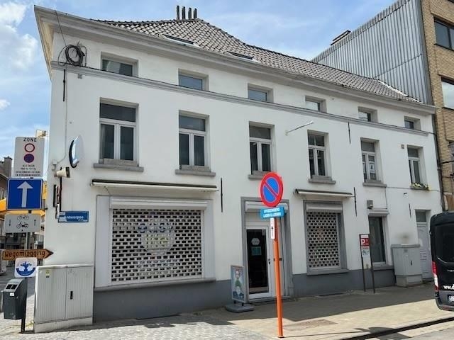 Appartement te koop in Boom 2850 199000.00€ 1 slaapkamers m² - Zoekertje 455214