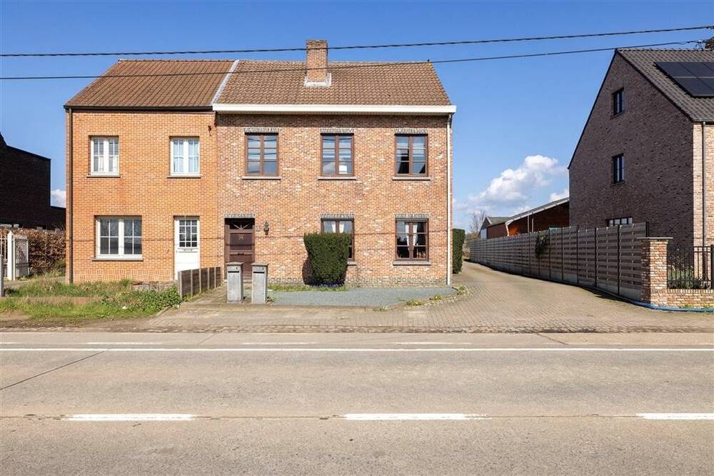Handelszaak te koop in Herenthout 2270 419000.00€ 5 slaapkamers 230.00m² - Zoekertje 455387