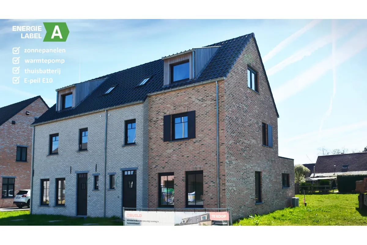 Huis te  koop in Veerle 2431 414000.00€ 3 slaapkamers 165.00m² - Zoekertje 456107