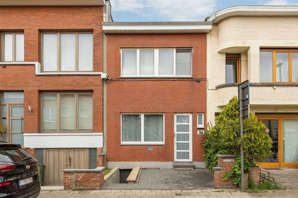 Huis te koop in Deurne 2100 345000.00€ 2 slaapkamers 100.00m² - Zoekertje 456437