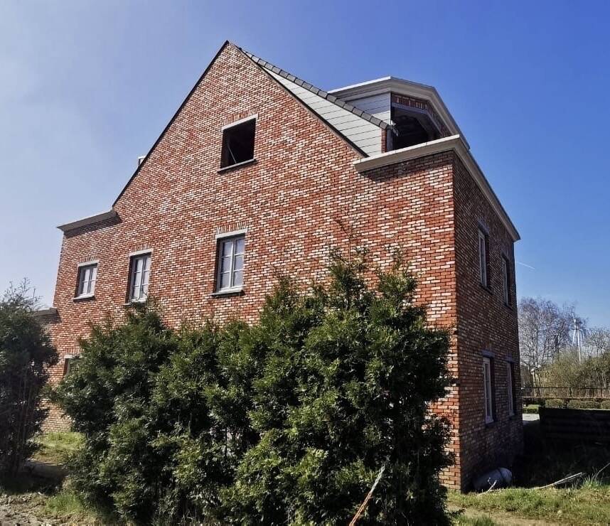 Huis te koop in Olen 2250 187500.00€ 7 slaapkamers 360.00m² - Zoekertje 457866