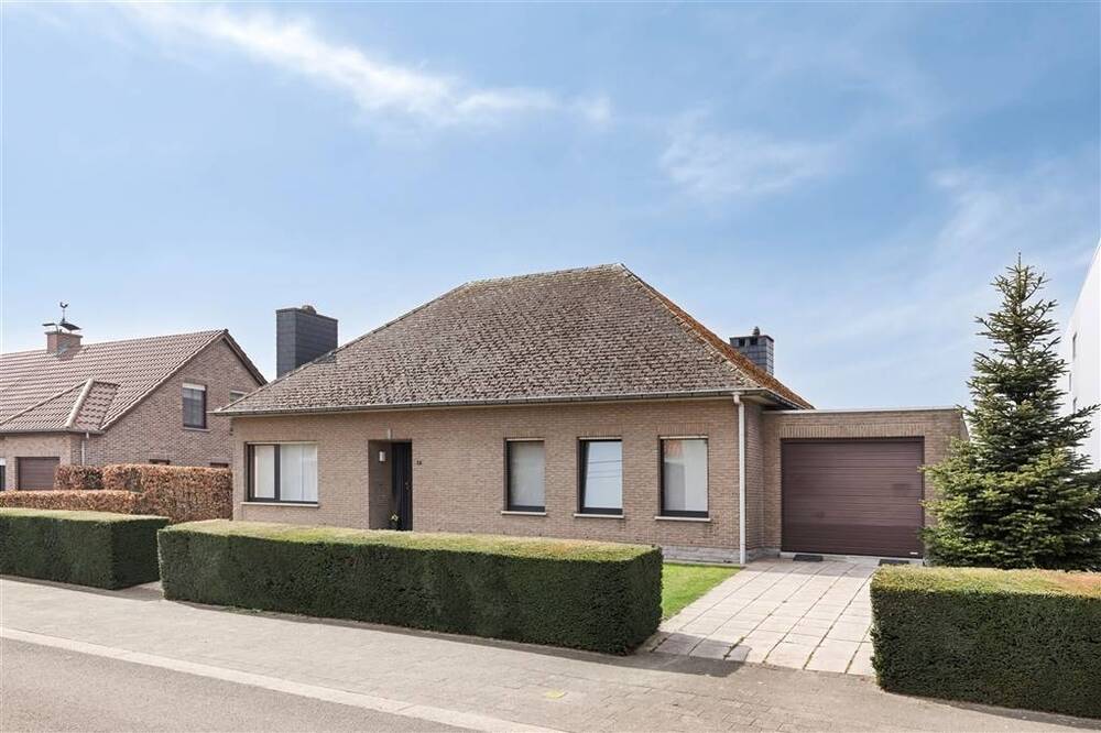 Huis te koop in Puurs 2870 365000.00€ 2 slaapkamers 150.00m² - Zoekertje 460119