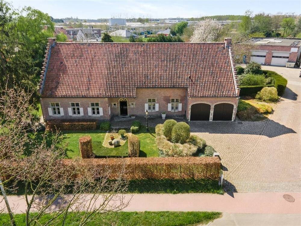 Handelszaak te koop in Lier 2500 1150000.00€ 4 slaapkamers 491.00m² - Zoekertje 460275