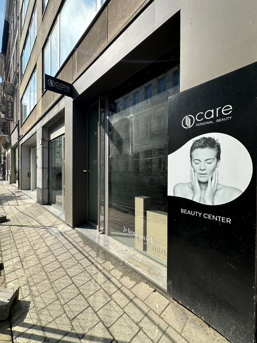Handelszaak te koop in Antwerpen 2018 475000.00€ 0 slaapkamers 312.00m² - Zoekertje 460535