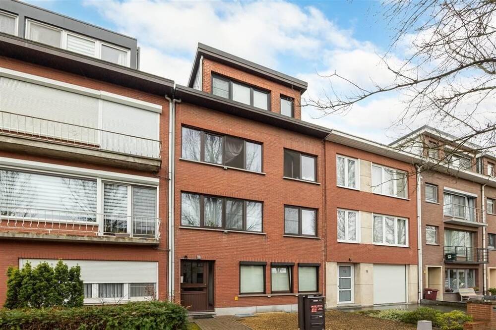 Penthouse te  koop in Schoten 2900 186000.00€ 1 slaapkamers 46.00m² - Zoekertje 461974